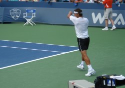 Rafa Sigh Friday 5666 Western & Southern Open practice Rafael Nadal shoulder bite Rafa sweaty pictures