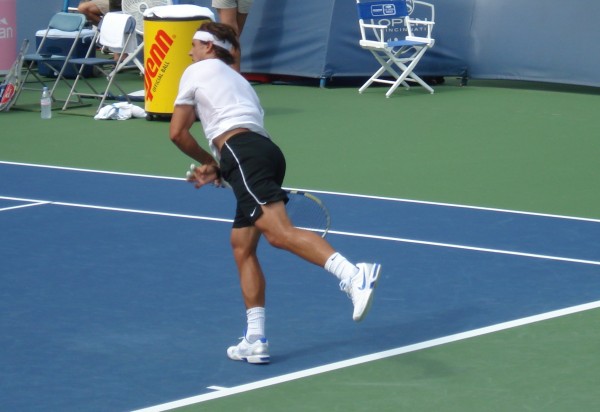 Rafa Sigh Friday 5686 Rafa serve tanned muscles legs tummy shoulders headband pictures photos images